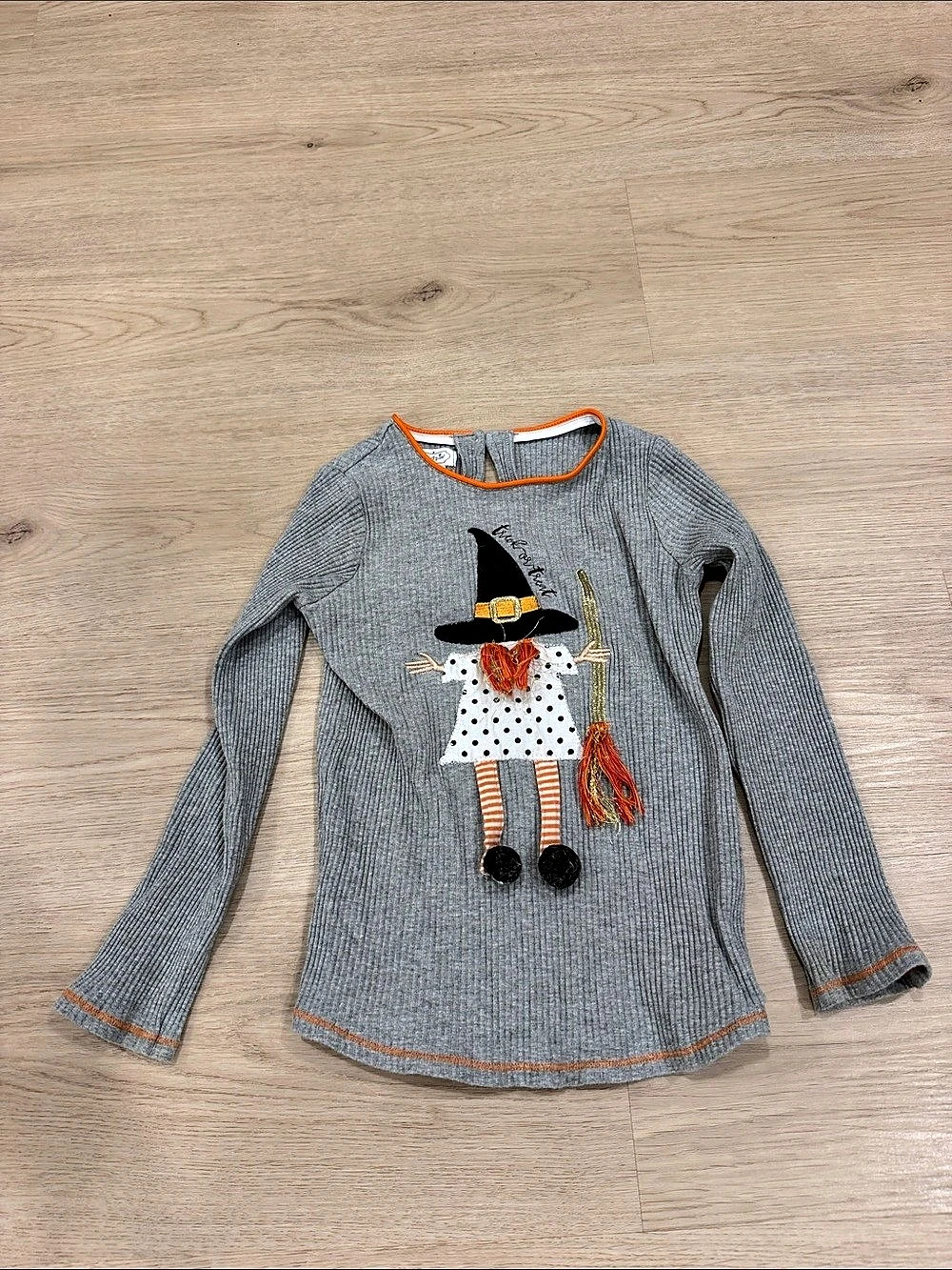 Mud Pie Girls Gray & Orange Applique Sweater Size Large 4T-5T